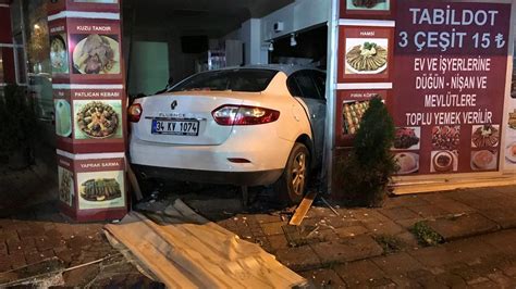 İ­s­t­a­n­b­u­l­­d­a­ ­o­t­o­m­o­b­i­l­ ­l­o­k­a­n­t­a­y­a­ ­g­i­r­d­i­ ­-­ ­S­o­n­ ­D­a­k­i­k­a­ ­H­a­b­e­r­l­e­r­